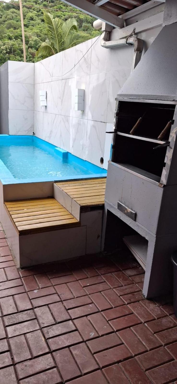 AGATA - CASA INDIVIDUAL COM PISCINA, AR, WI-FI, ATÉ 16 PESSOAS BRUNO KLEMTZ - 10 x sem juros no cartao Villa Itapema Esterno foto